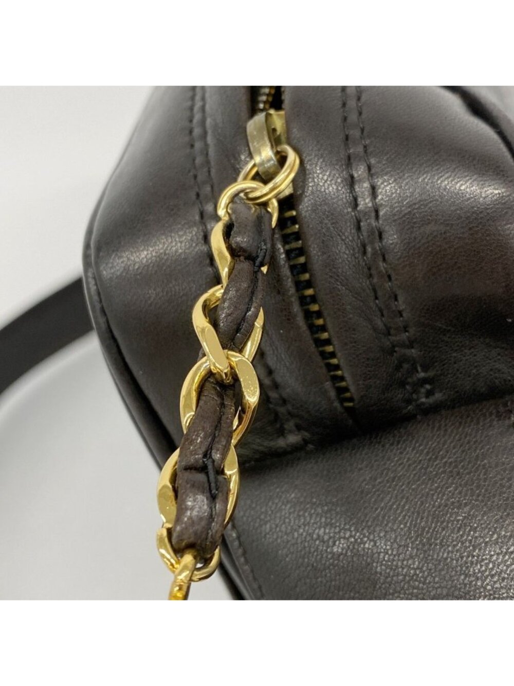 Chanel Shoulder Bag Lambskin Black Gold - Picture 10 of 10